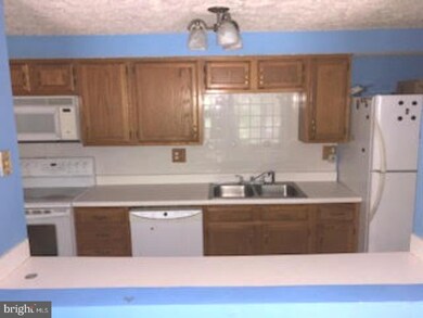 31 Sequoia Ct unit 31, Marlton, NJ 08053 - photo 4