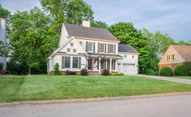 817 Isaac Shelby Cir E, Frankfort, KY 40601 - photo 3