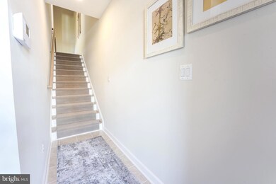 1802 Blue Marble Terrace SE, Leesburg, VA 20175 - photo 7