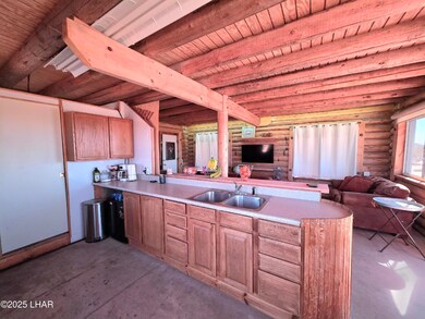 13505 S Alan Rd, Yucca, AZ 86438 - photo 7