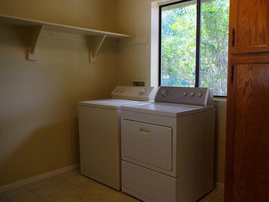 Laundry/Utility Room