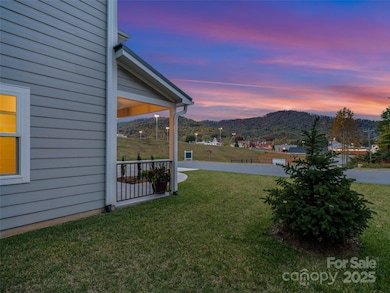 100 Red Twig Ln unit 101, Burnsville, NC 28704 - photo 4