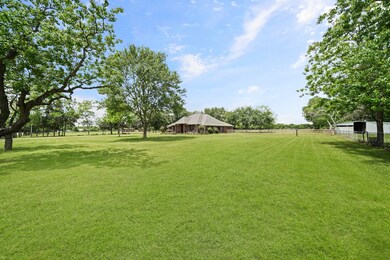 1037 County Road 147, Alvin, TX 77511 - photo 4