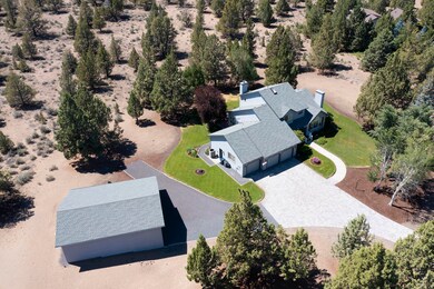 23308 Chisholm Trail, Bend, OR 97702 - photo 2