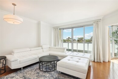 Turnberry Towers unit 206, Las Vegas, NV 89109 - photo 2