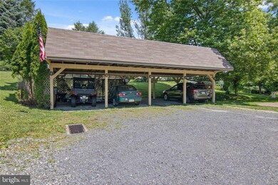 4221 Main Rd W, Emmaus, PA 18049 - photo 4