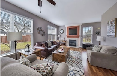 2221 Sunrise Cir unit 2, Aurora, IL 60503 - photo 6