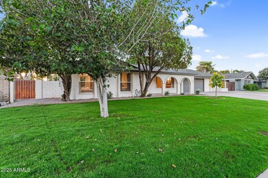 7028 N 12th Way, Phoenix, AZ 85020 - photo 4