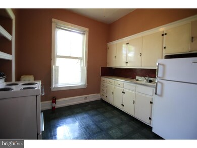 228 S Main St, Spring City, PA 19475 - photo 2