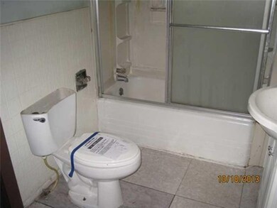 Full Bath.