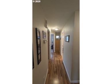 383 Briana Ln, Eugene, OR 97404 - photo 7