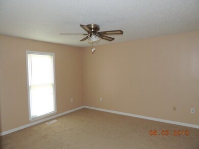 1089 S Confederate Dr, Macon, GA 31220 - photo 6