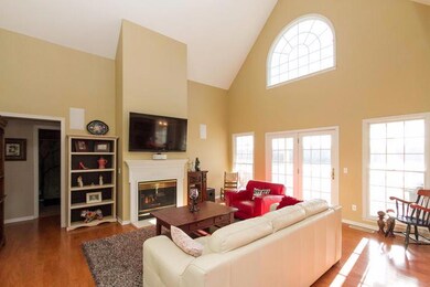livingroom1_700