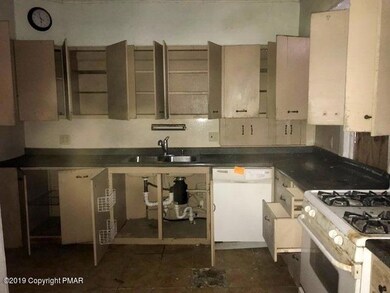 115 Hickory Hollow Rd, Cresco, PA 18326 - photo 7