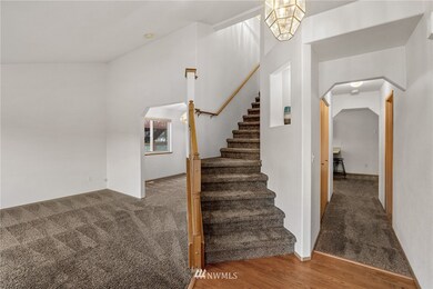 8215 186th St E, Puyallup, WA 98375 - photo 4