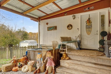 329 Douglas Fir Rd-16