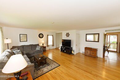 9 Virginia Ave, Rensselaer, NY 12144 - photo 2