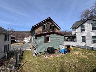 480 W Main St, North Adams, MA 01247 - photo 3