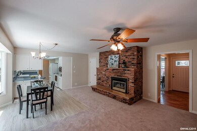 1202 Crescent Dr SW, Albany, OR 97321 - photo 4