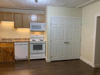 3 Gagne St, Rochester, NH 03867 - photo 4