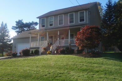 447 3rd St, Olyphant, PA 18447 - photo 5