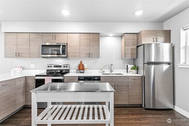 Salmonberry complex unit B411, Lynden, WA 98264 - photo 7