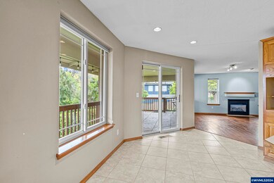 1632 Berndt Hill Dr S, Salem, OR 97302 - photo 7