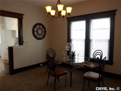 Dining Room. Lovely dining room for all your meals