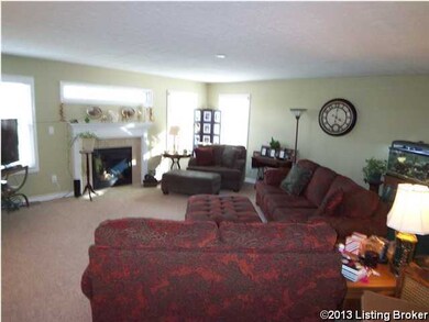 10209 Hornbeam Blvd, Louisville, KY 40228 - photo 2