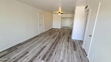 8146 W Clarendon Ave, Phoenix, AZ 85033 - photo 2