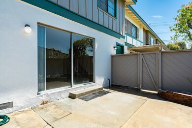 8233 Hamilton Green, Buena Park, CA 90621 - photo 4