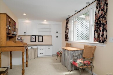 Main unit Office/craft room - could be dining room