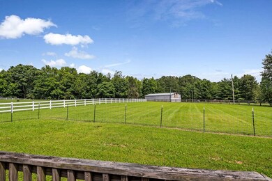 5422 Gum Springs Mountain Rd, Sparta, TN 38583 - photo 6