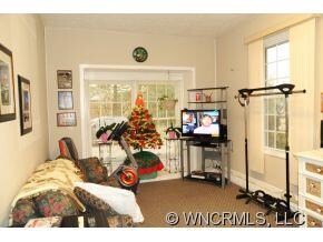 23 Jamie Hill Dr, Asheville, NC 28806 - photo 4