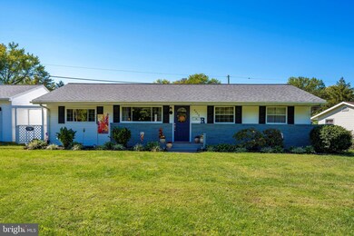 4009 Logan Ct, Pasadena, MD 21122 - photo 3