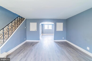541 Randolph St, Camden, NJ 08105 - photo 4