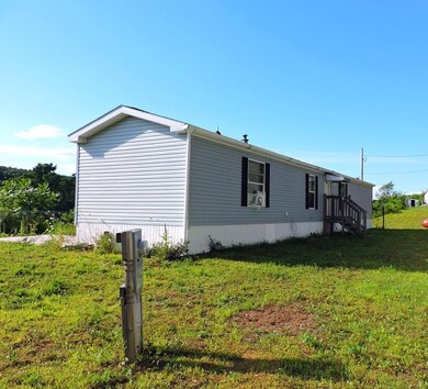 5 Madden Rd, West Brookfield, MA 01585 - photo 4