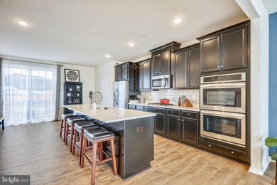 3104 Belair Gate Ln, Landover, MD 20785 - photo 3