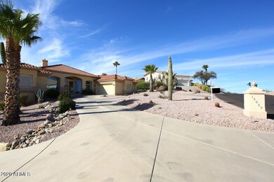 Cicular Driveway-NS
