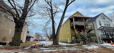 8507 S Brandon Ave, Chicago, IL 60617 - photo 3