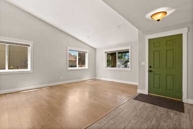 19985 Powers Rd, Bend, OR 97702 - photo 4