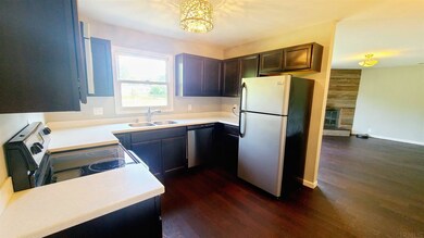 2804 W Meadowcrest Ln, Muncie, IN 47303 - photo 6