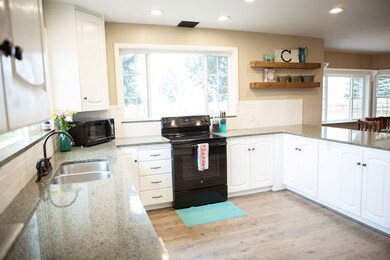 200 W 100 N, Blackfoot, ID 83221 - photo 3