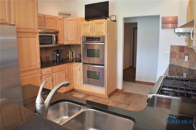 19079 W Orchard Dr, Elmore, OH 43416 - photo 5