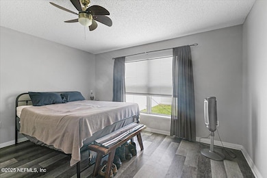 07-Bedroom