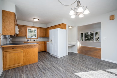 200 Sunset Hills Ave SW, Walker, MI 49534 - photo 6