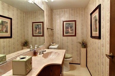 920 Maxwell Ct, Crown Point, IN 46307 - photo 7