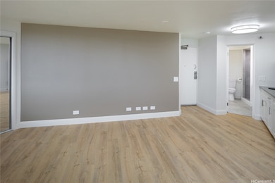 Waikiki Marina Towers unit 3104, Honolulu, HI 96815 - photo 7