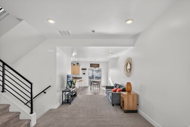 142 W Harvest Village Ln, Saratoga Springs, UT 84045 - photo 7