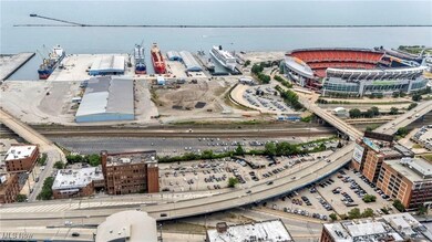 Apartment 92 Water Street unit 412, Cleveland, OH 44113 - photo 5